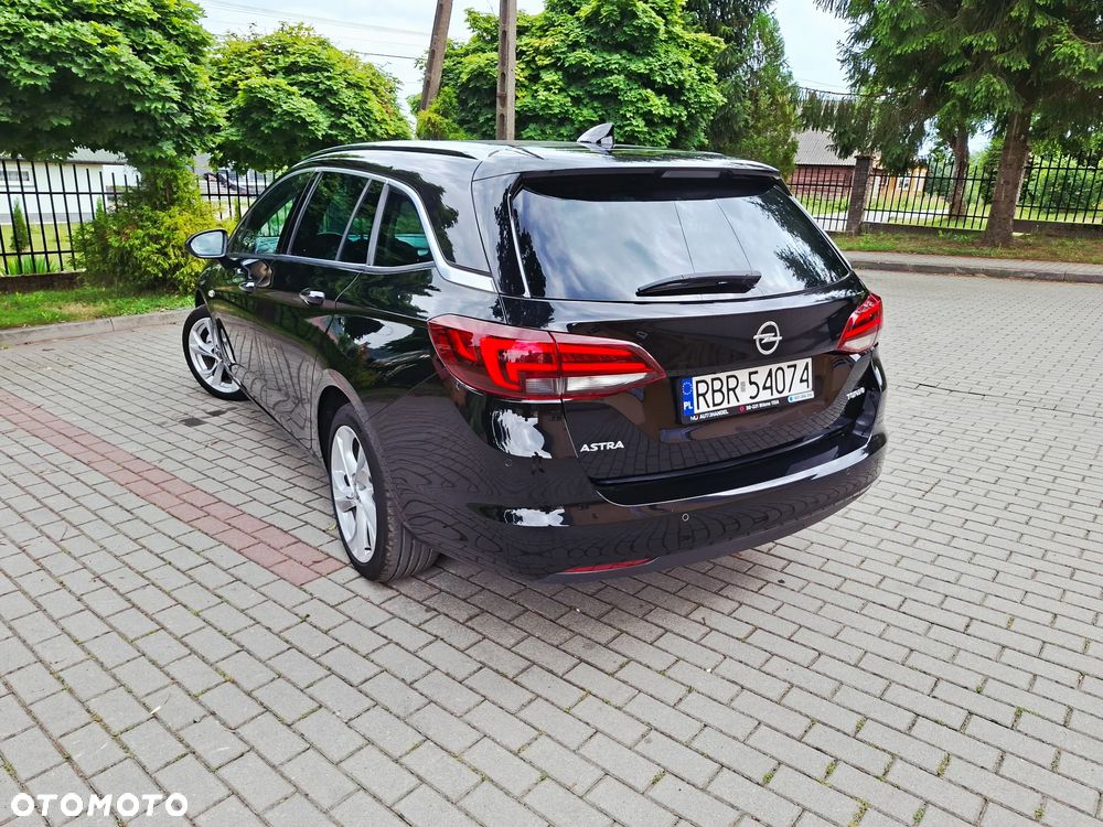 Opel Astra 1.4 Turbo Edition - 10