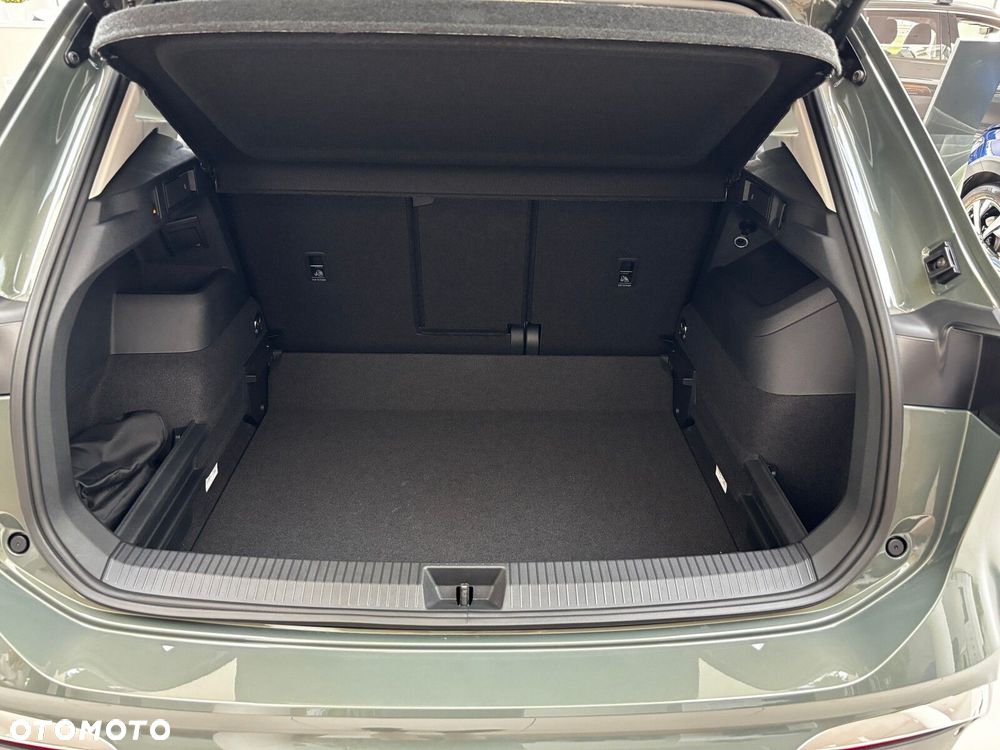 Volkswagen Tiguan - 8