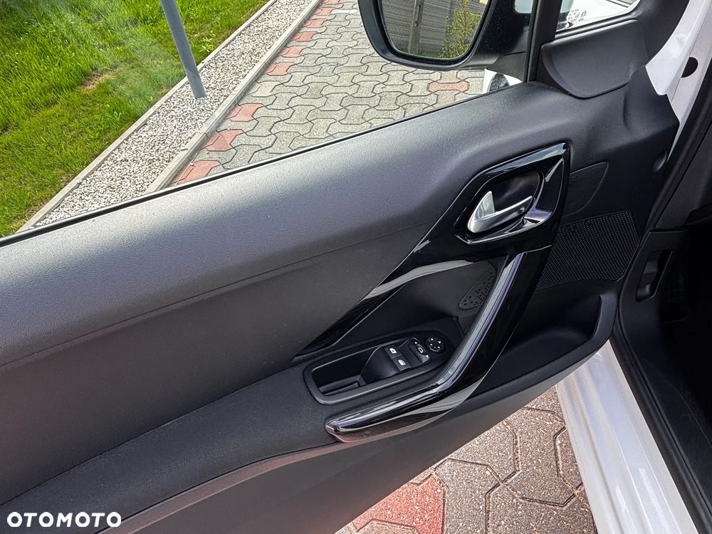 Peugeot 208 1.2 PureTech Access - 9