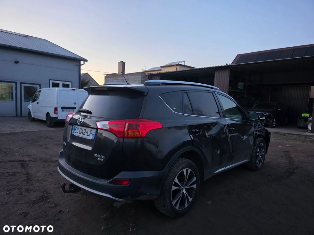 Toyota RAV4 2.2 D-4D 4x4 Comfort - 6