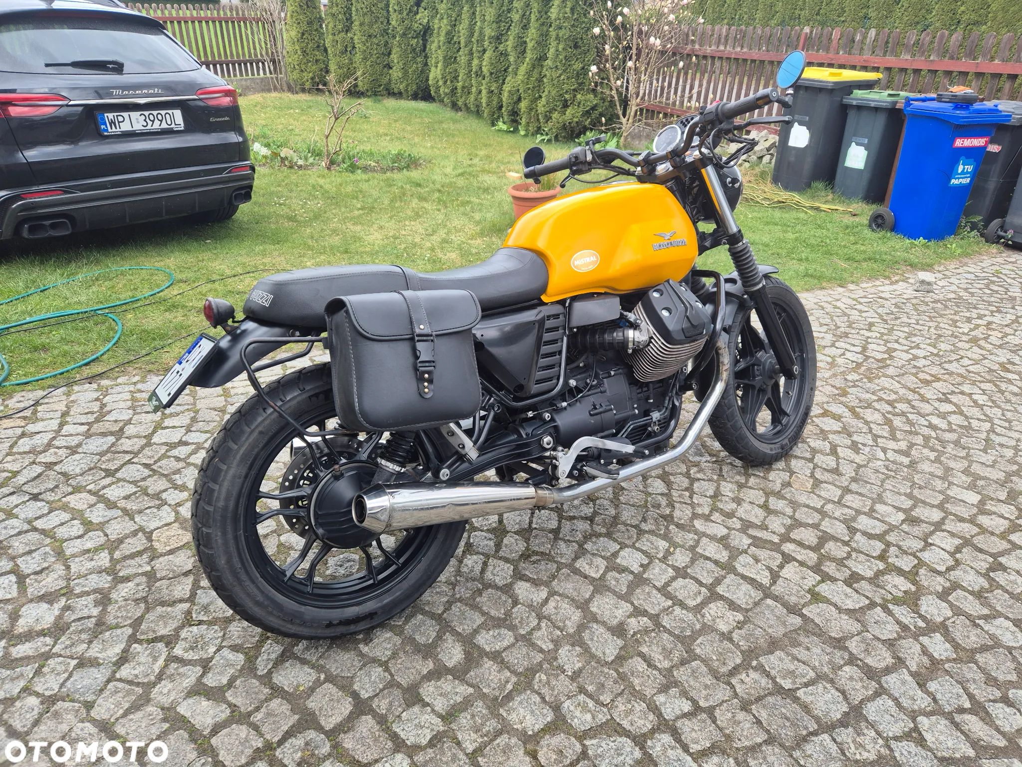 Moto Guzzi V7 - 1