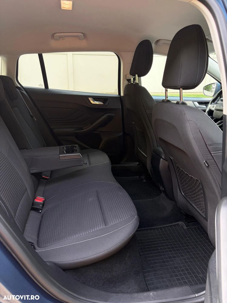 Ford Focus 1.5 EcoBlue Titanium - 23