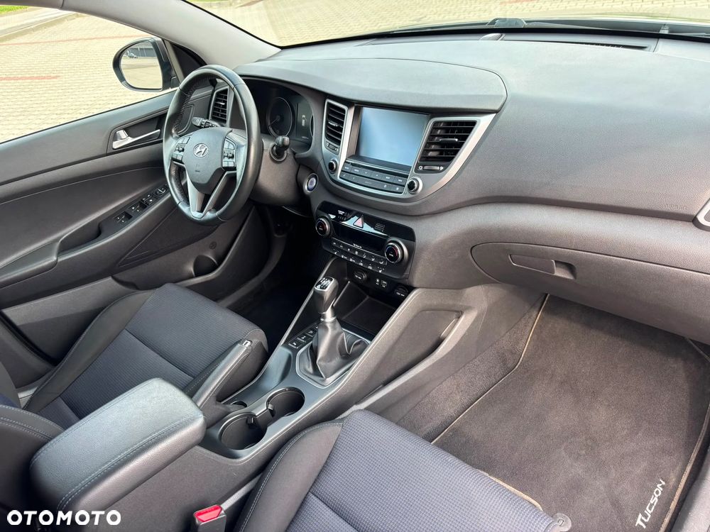 Hyundai Tucson 2.0 CRDi 4WD Passion Plus - 14