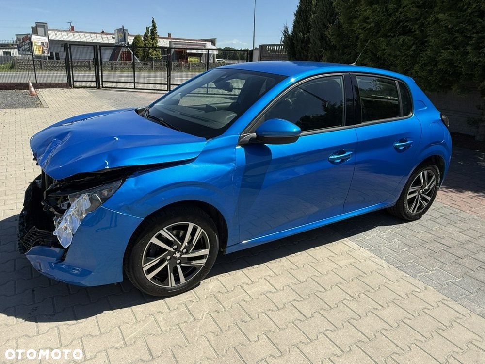 Peugeot 208 - 6