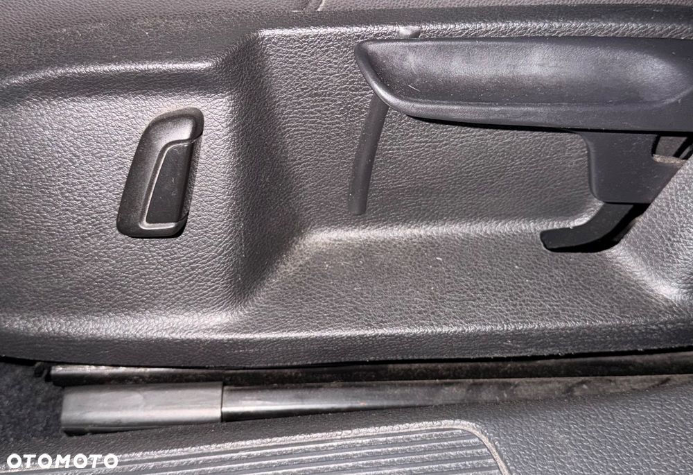 Volkswagen Golf - 19