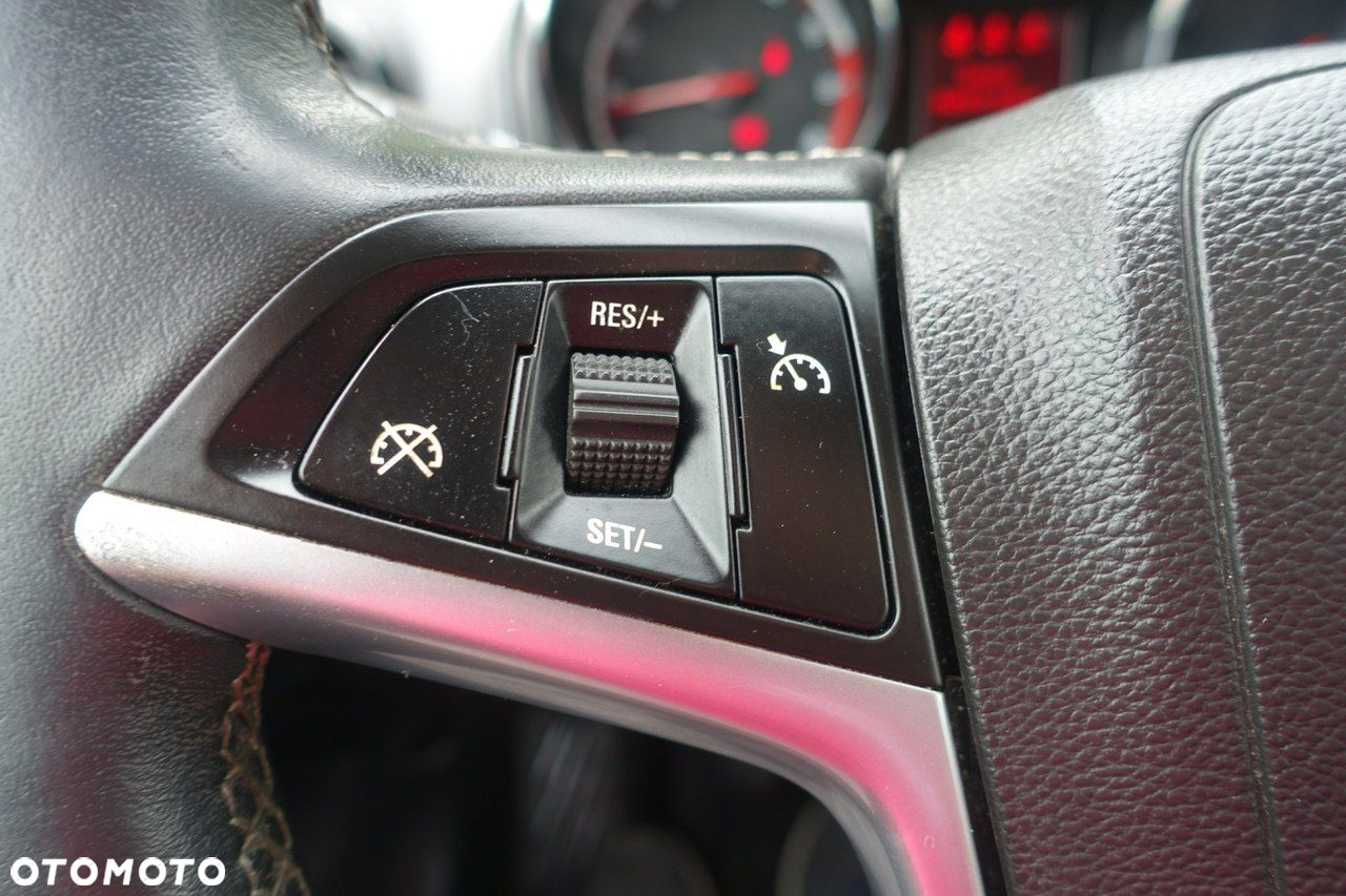 Opel Meriva - 22
