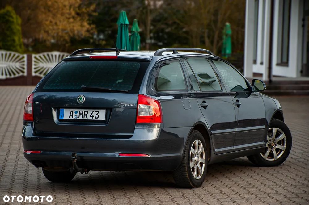 Skoda Octavia 1.4 TSI Ambiente - 12