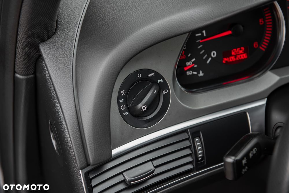 Audi A6 Avant 3.0 TDI DPF quattro - 18