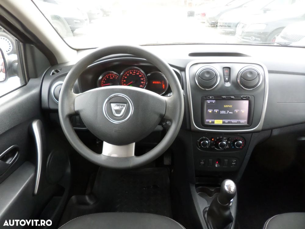 Dacia Sandero 1.5 dCI Laureate - 6