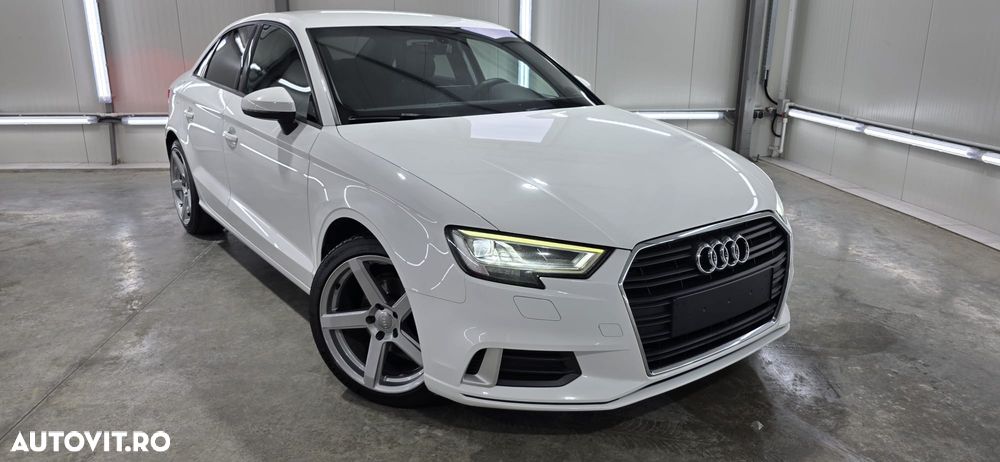 Audi A3 1.6 TDI (clean diesel) S tronic Ambiente - 9
