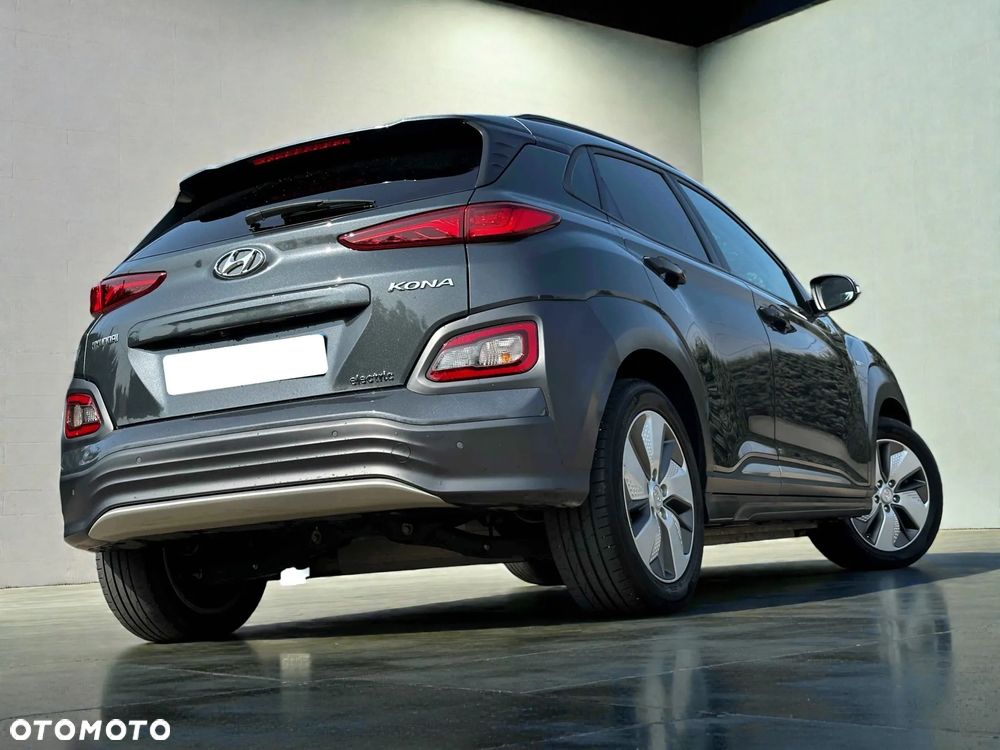 Hyundai Kona 39kWh Style - 19
