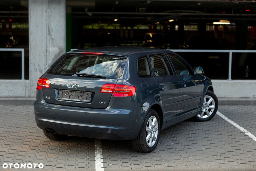 Audi A3 Sportback - 15