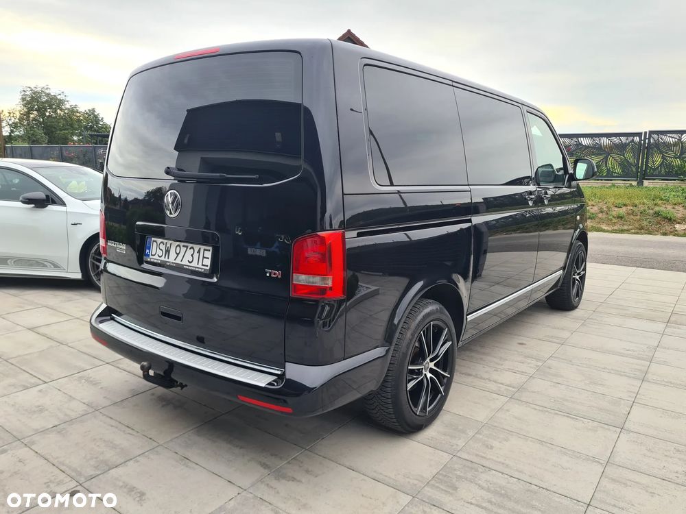 Volkswagen Multivan - 9