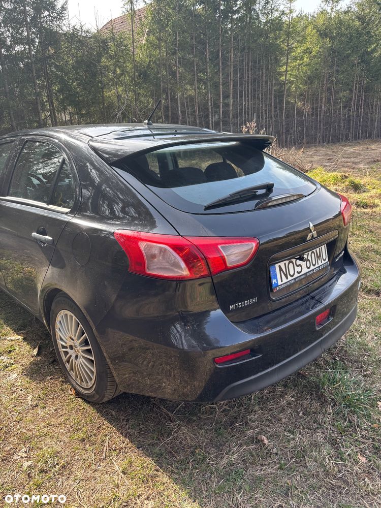 Mitsubishi Lancer 1.6 Inform - 12