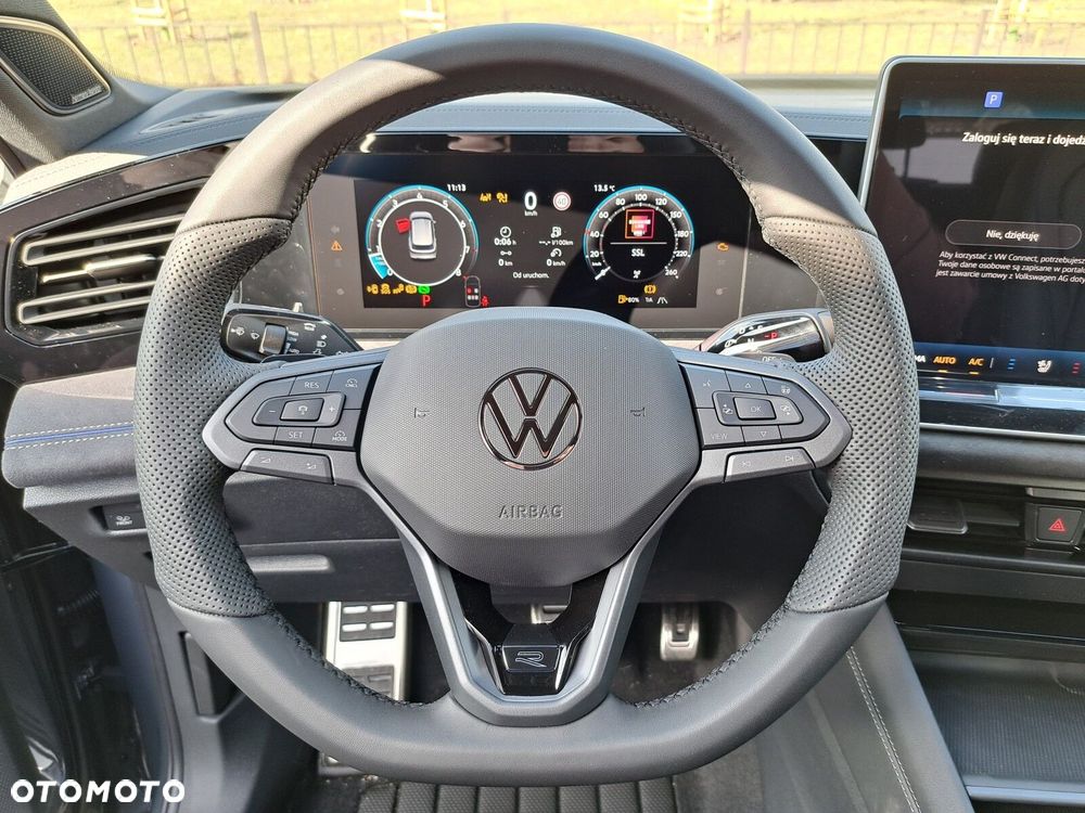Volkswagen Tiguan - 16