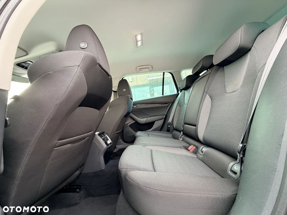 Skoda Octavia 2.0 TDI Ambition - 15