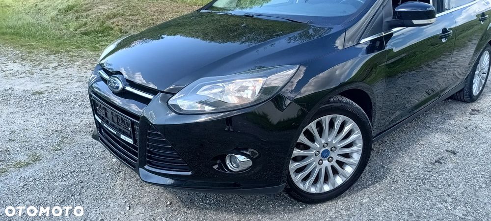 Ford Focus 1.6 FF Titanium - 12