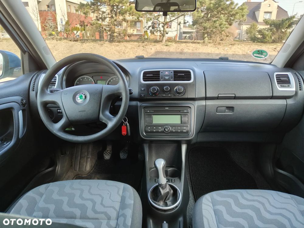 Skoda Fabia - 11