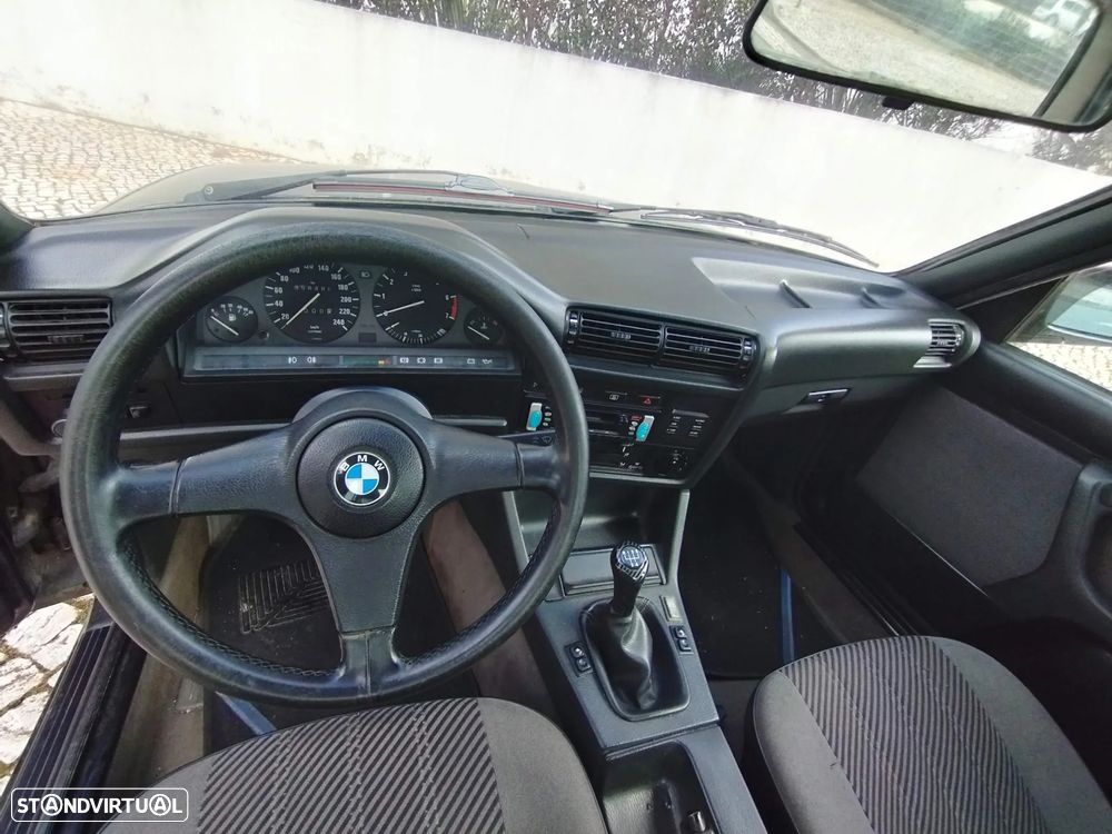 BMW 316 i Edition - 7