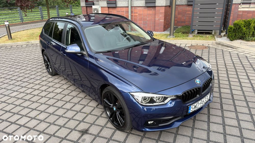 BMW Seria 3 320d Edition Luxury Line Purity - 13