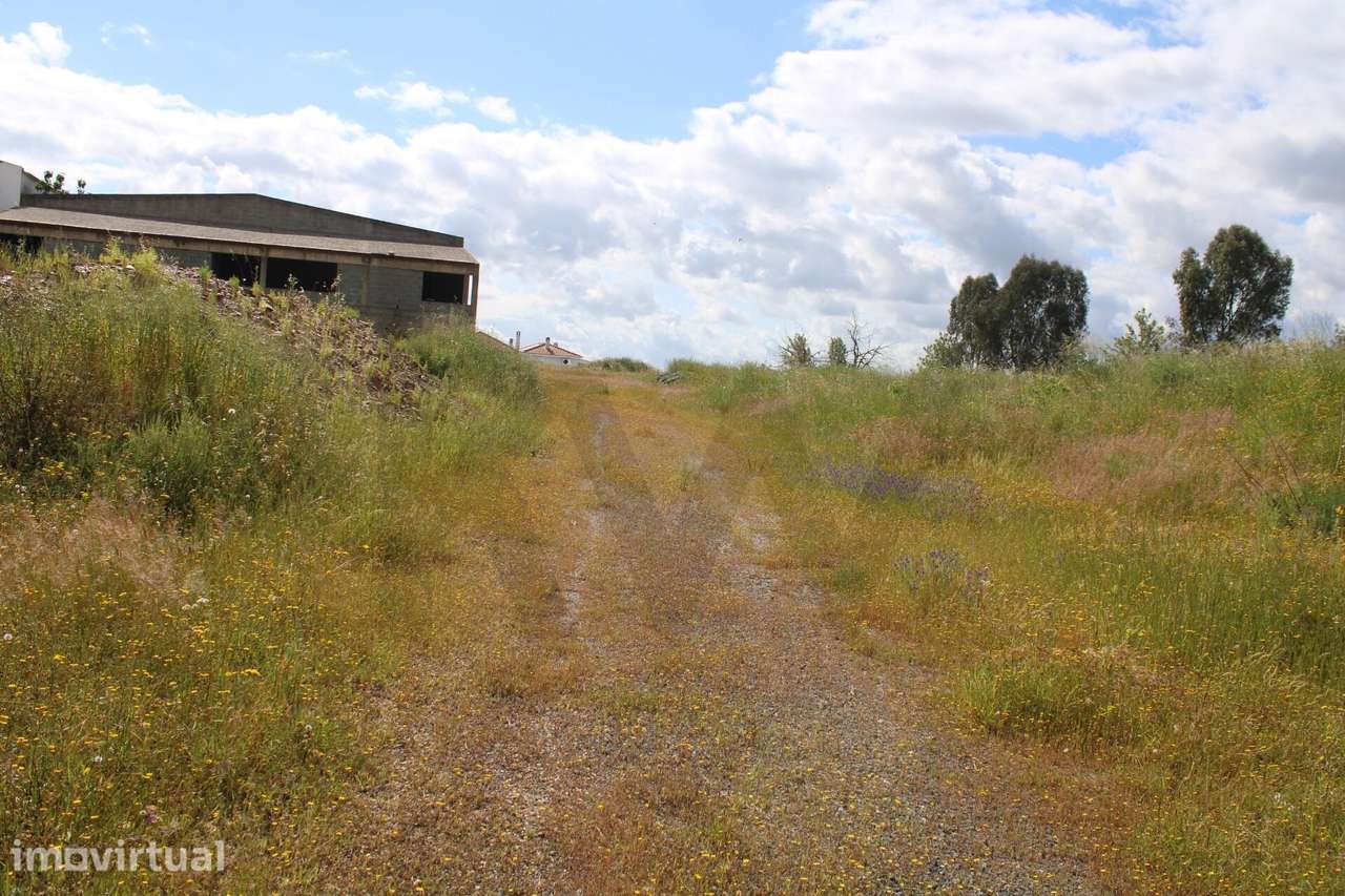Terreno Rústico com  11.174 m2 em Beja com Viabilidade Urbanística , i - Grande imagem: 2/26