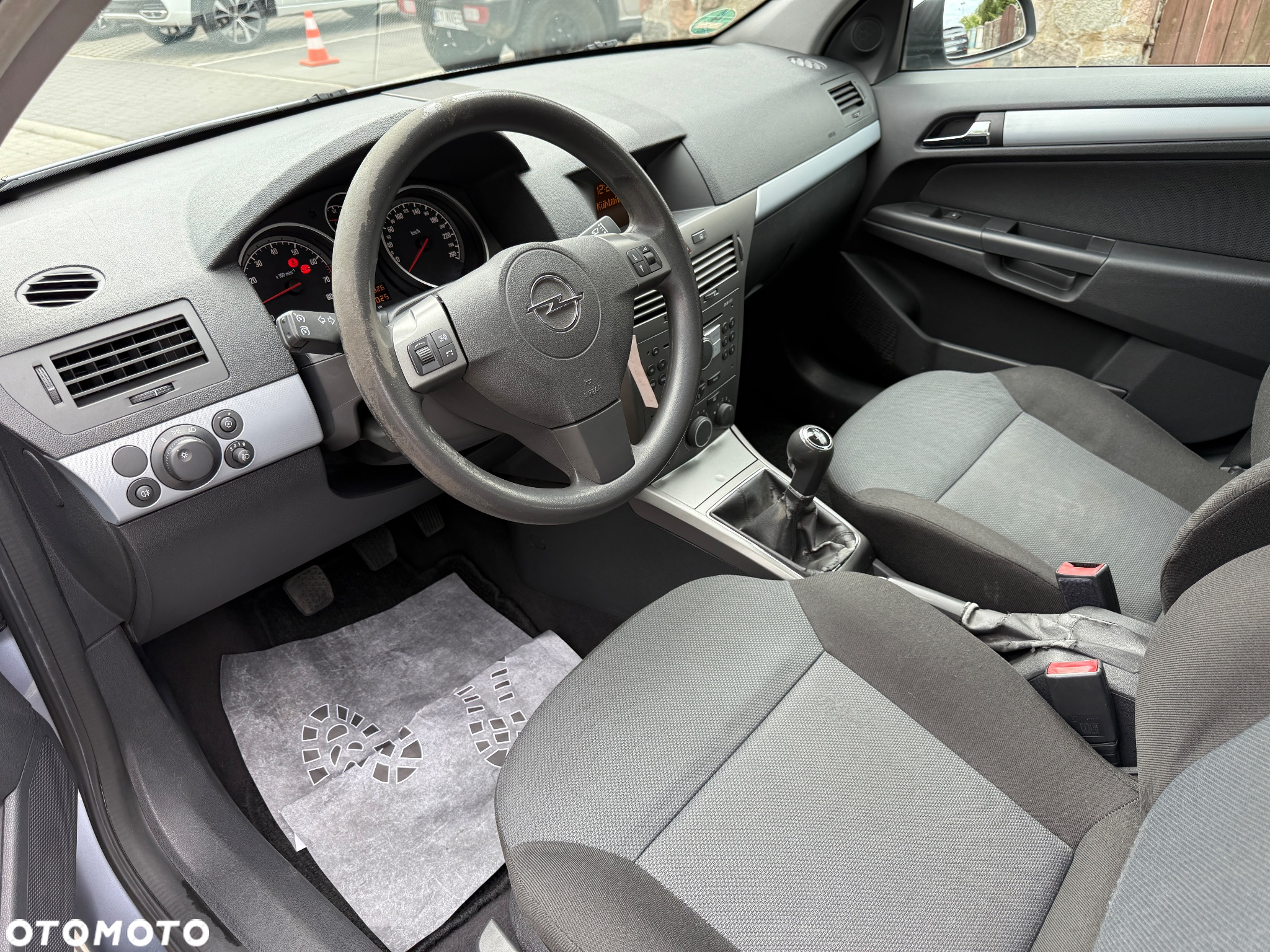 Opel Astra 1.6 Edition - 8