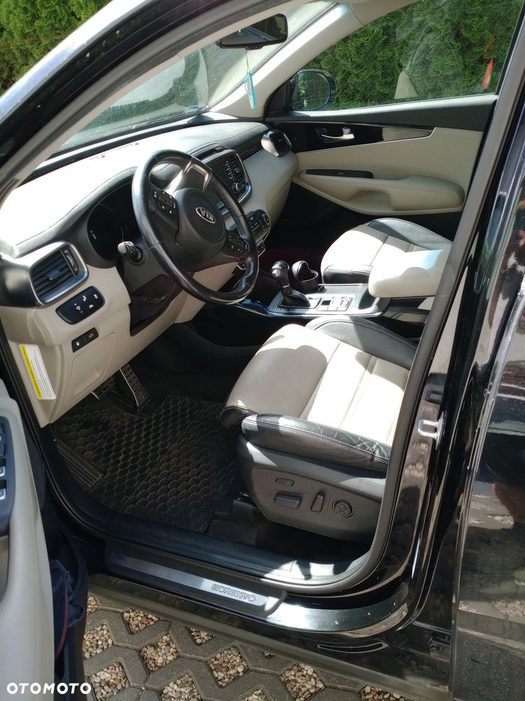 Kia Sorento 2.0 CRDI Business Line Plus - 11