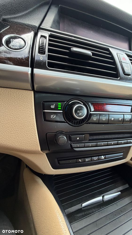 BMW X6 - 36