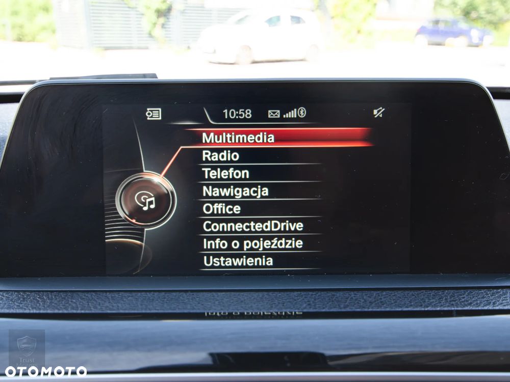 BMW Seria 3 320d Sport Line Shadow sport - 27