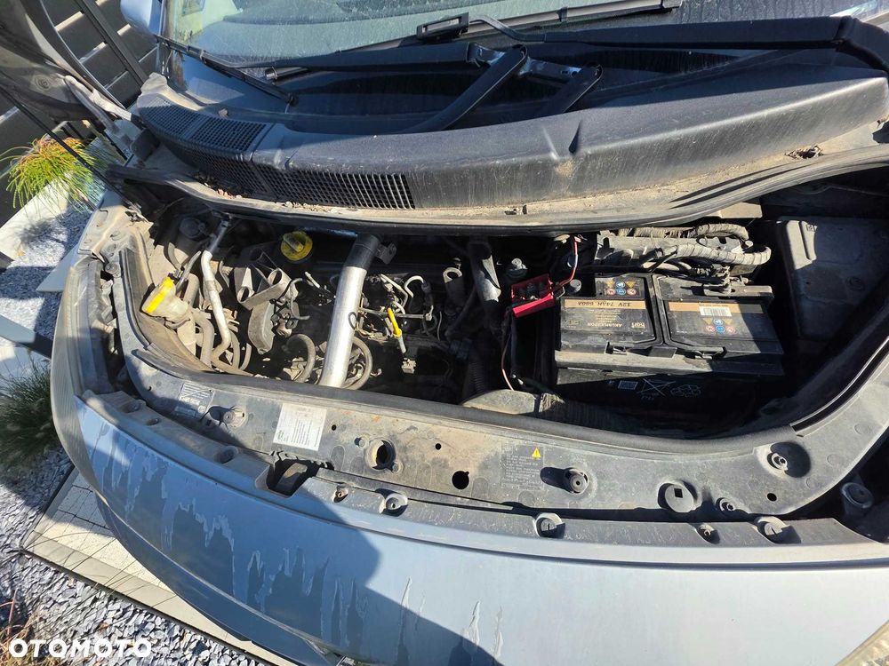 Renault Grand Scenic - 6