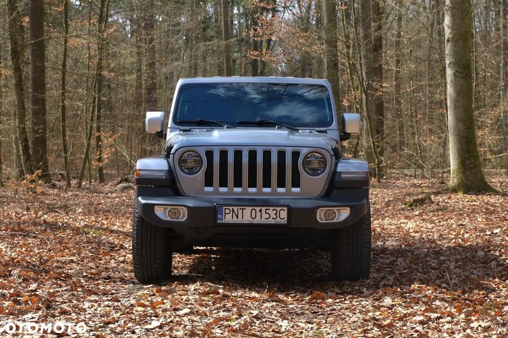 Jeep Wrangler - 2