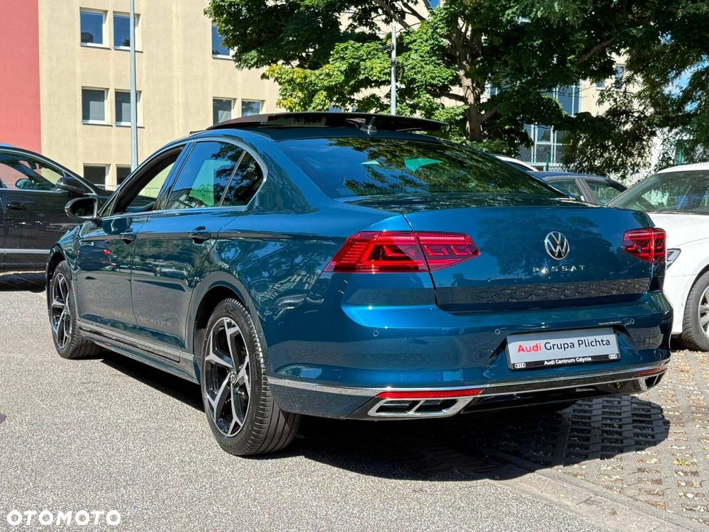 Volkswagen Passat 2.0 TDI EVO Essence DSG - 35