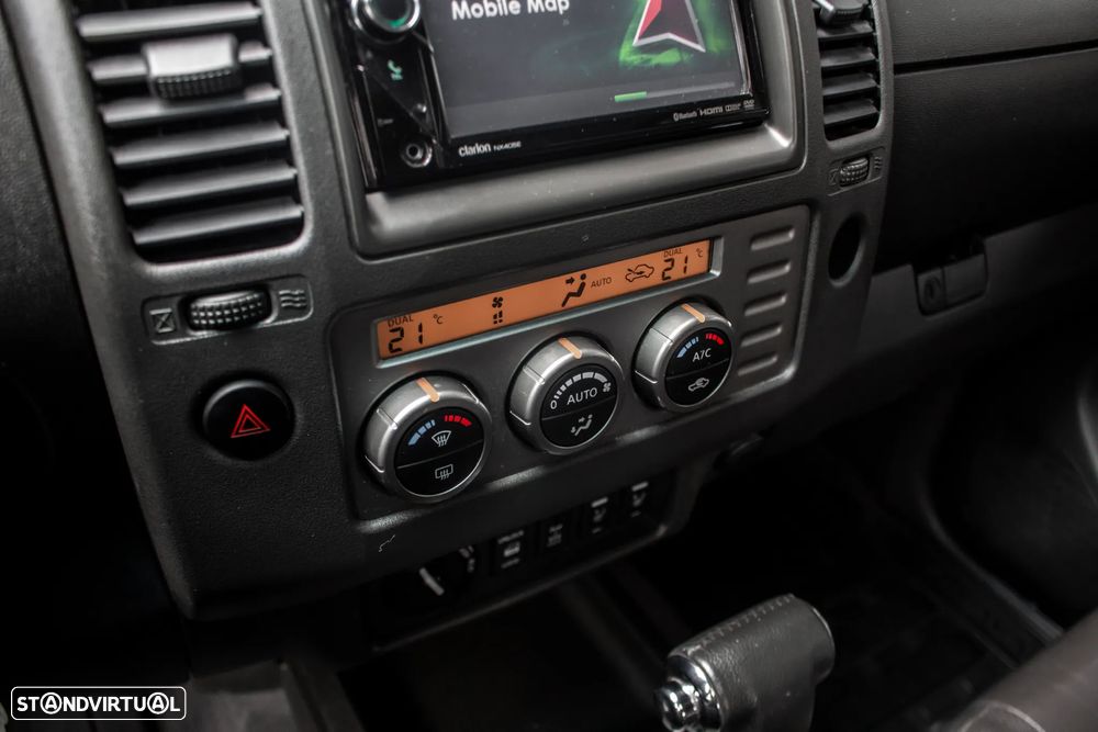 Nissan Navara 2.5 dCi CD SE AT 4WD - 16