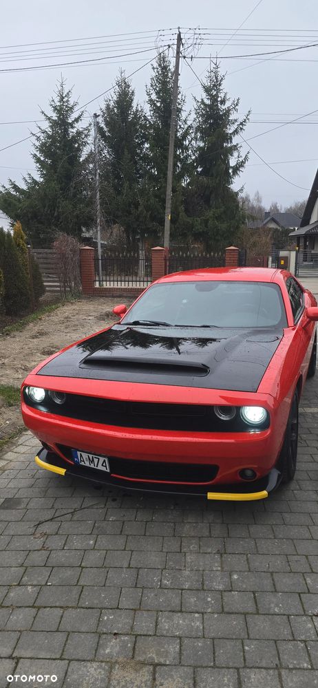 Dodge Challenger 5.7 R/T - 1