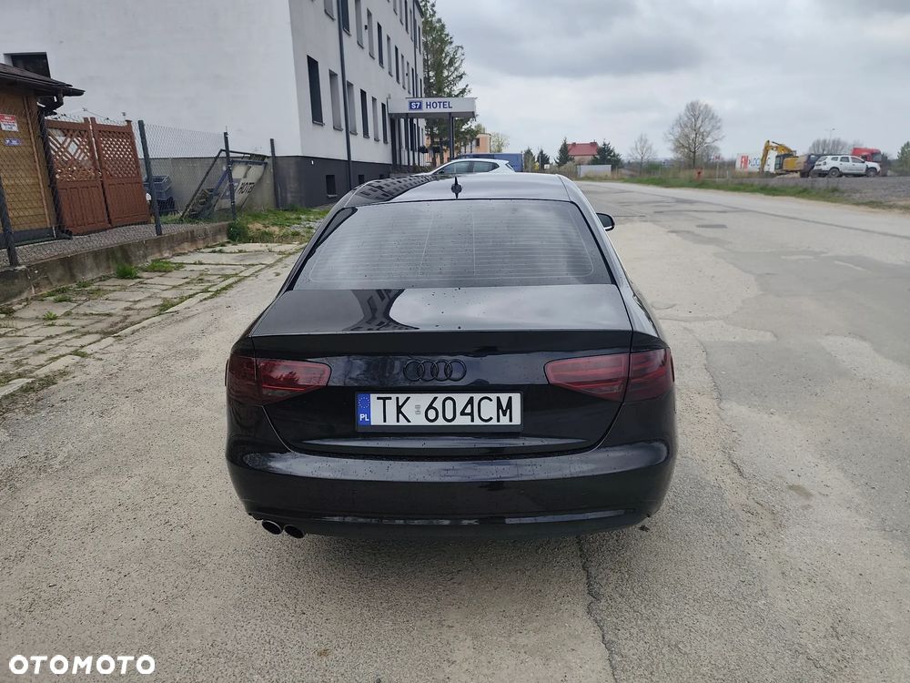 Audi A4 Limousine 2.0 TDI DPF Ambiente - 5