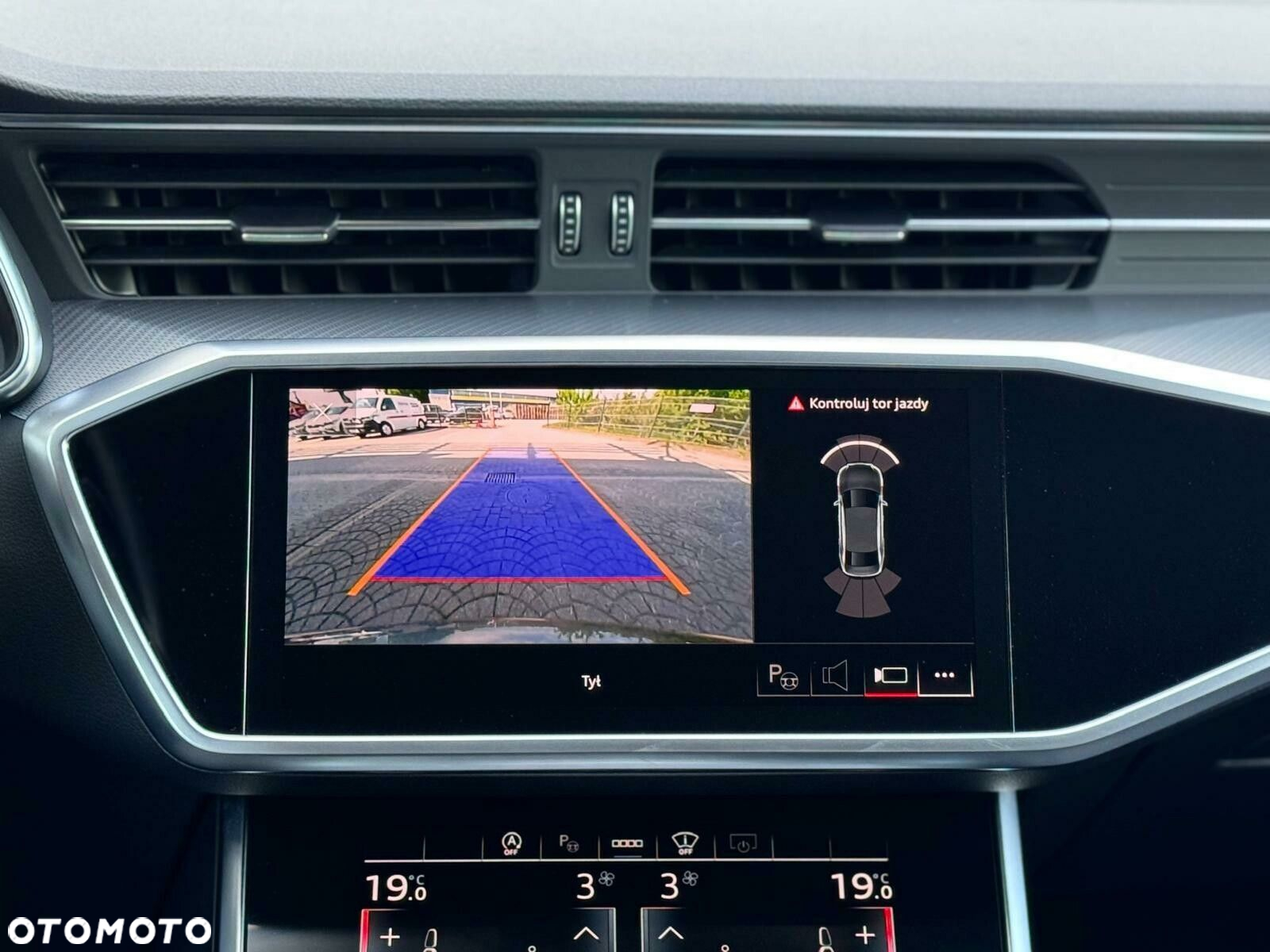 Audi A6 - 26
