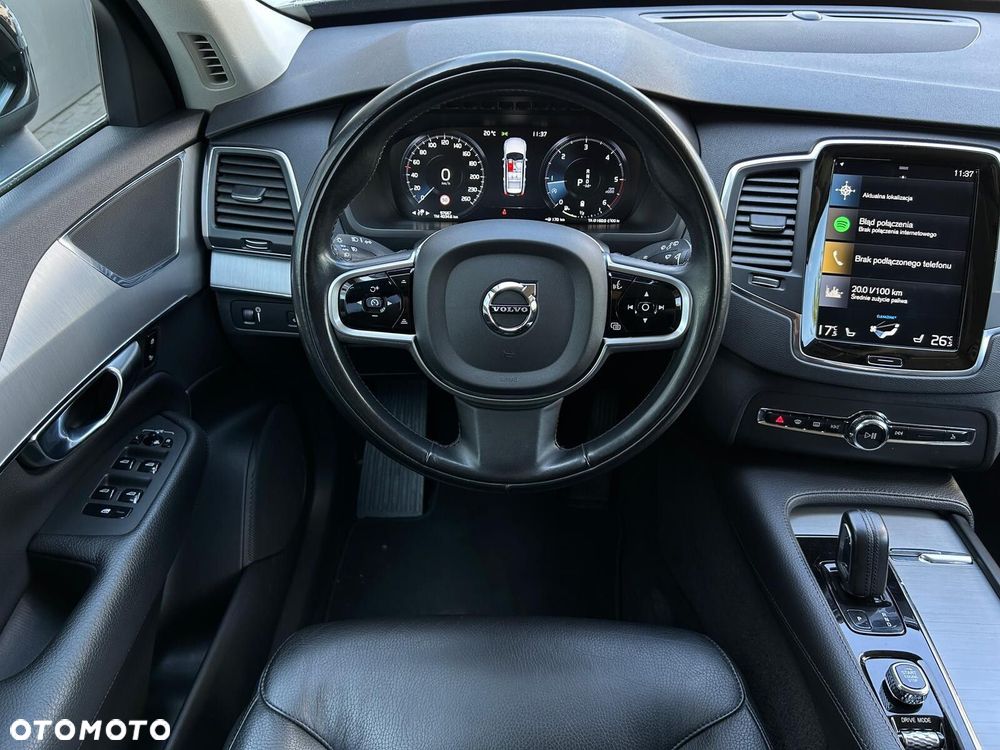 Volvo XC 90 B5 D AWD Momentum Pro - 6