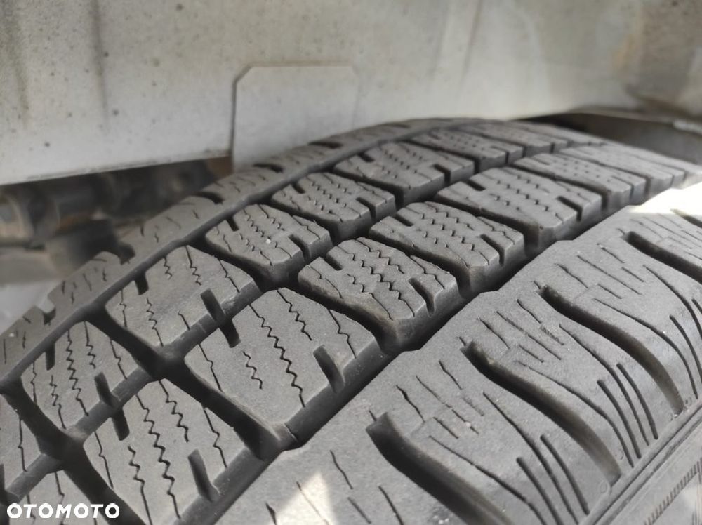 Iveco 35S16 - 24