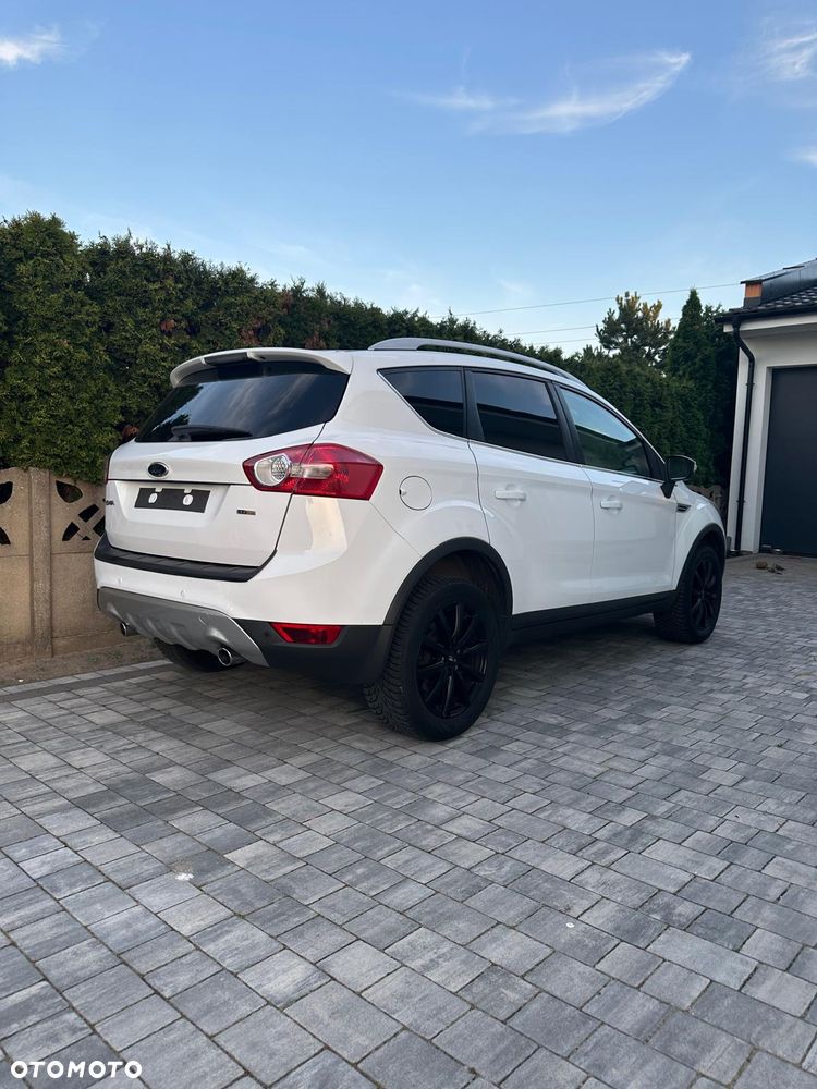 Ford Kuga - 3