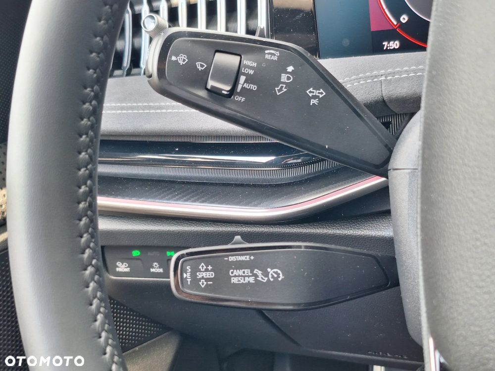Skoda Superb 2.0 TDI SCR 4x4 Sportline DSG - 35