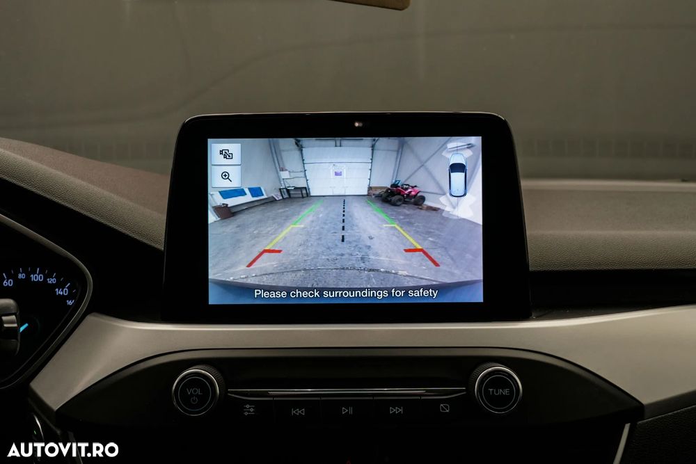 Ford Focus 1.0 EcoBoost Titanium Business - 21