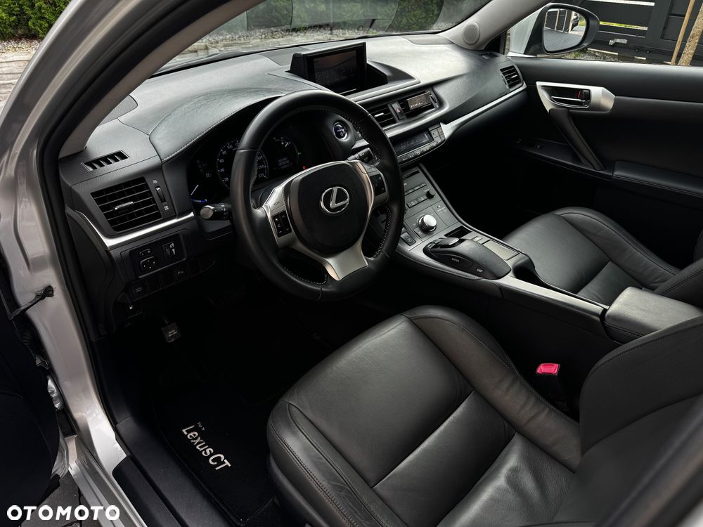Lexus CT F SPORT - 16