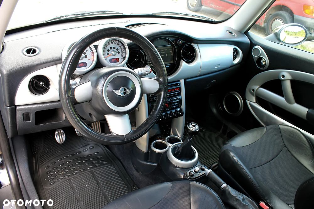 MINI Cooper S - 6