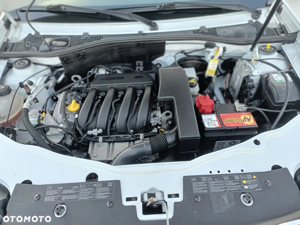 Dacia Duster 1.6 16V 4x2 - 9