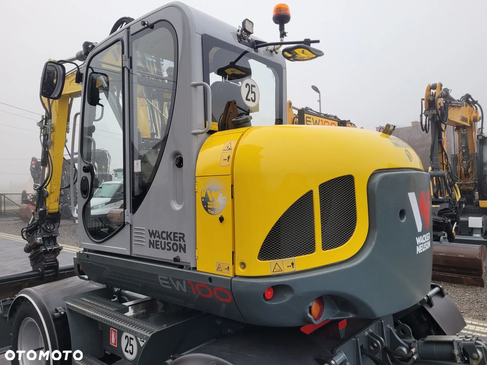 Wacker Neuson EW100 / ROTOTILT / 3 łyżki + widły / model 2020r. / - 9