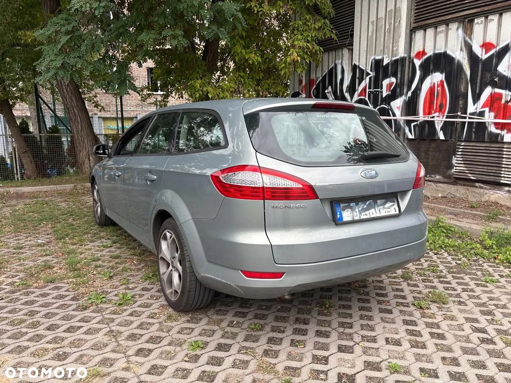 Ford Mondeo - 15