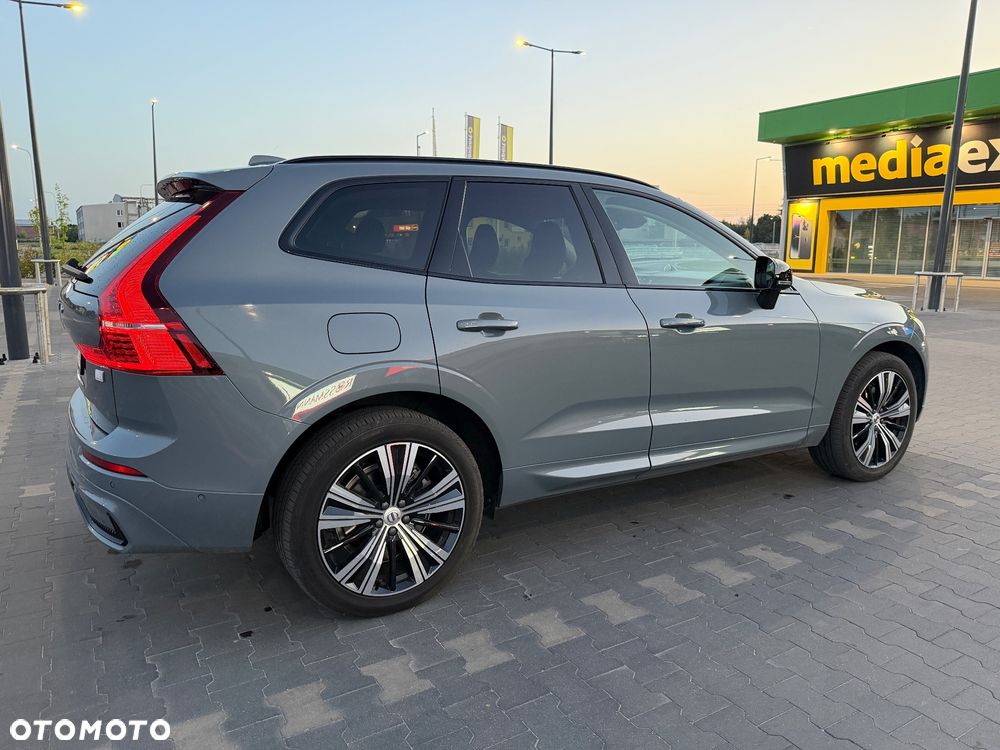 Volvo XC 60 T8 Plug-In Hybrid AWD Ultra Black Edition - 6