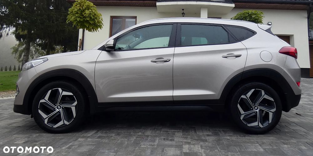 Hyundai Tucson 1.7 CRDI BlueDrive Style 2WD DCT - 10