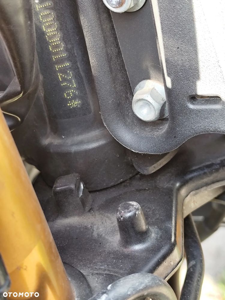 Yamaha YZF - 14