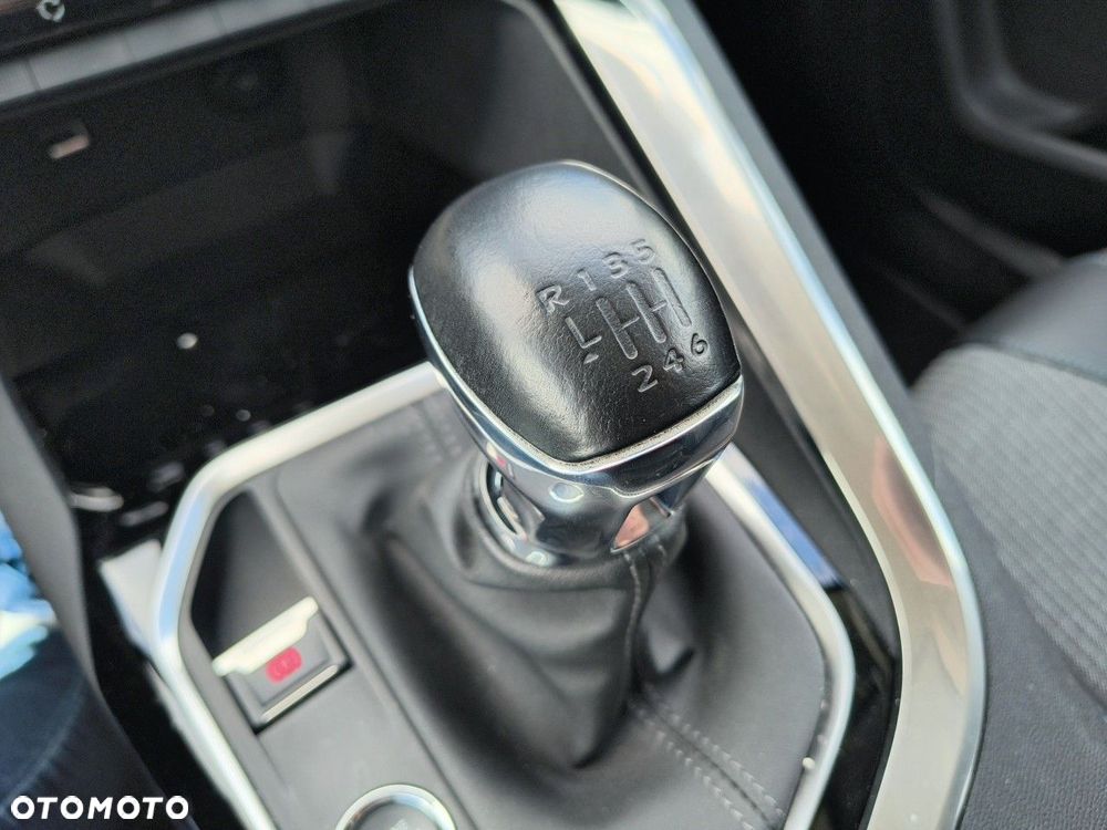 Peugeot 3008 - 14